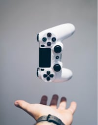 PS4 remote falling on a hand